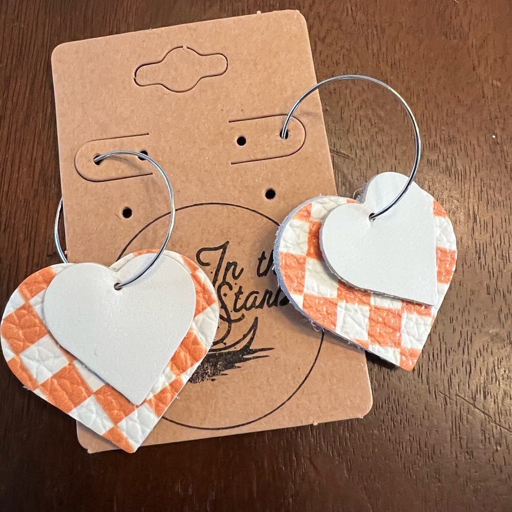 University of Tennessee Orange and White Heart Earrings NEW